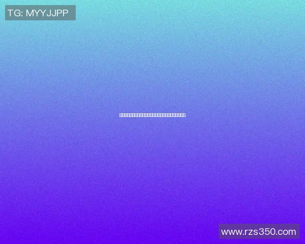 足球明星短裤高清图片展示运动魅力与时尚风采的完美结合